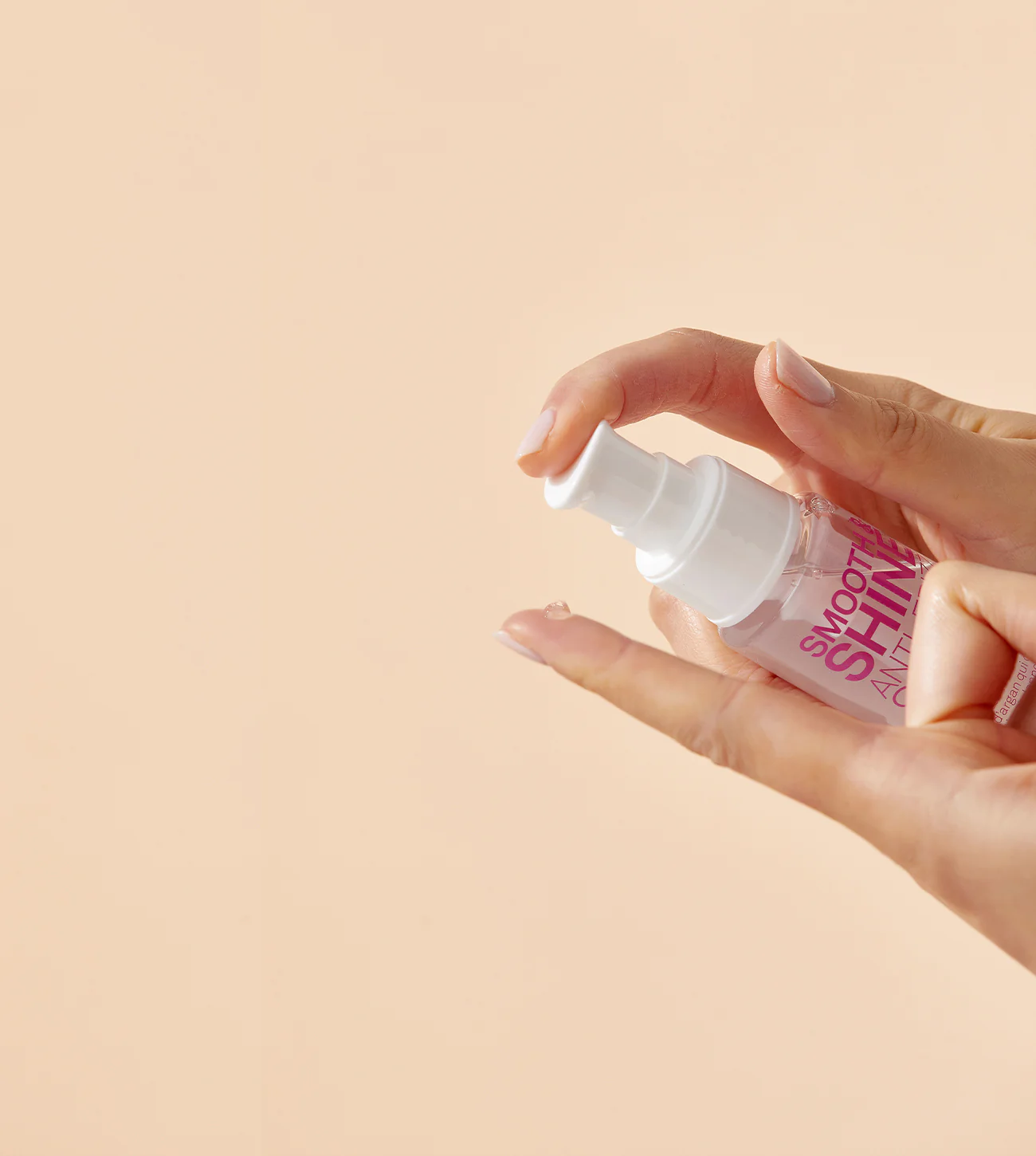 ELEVEN Smooth & Shine Anti-Frizz Serum 60ml - Image 2